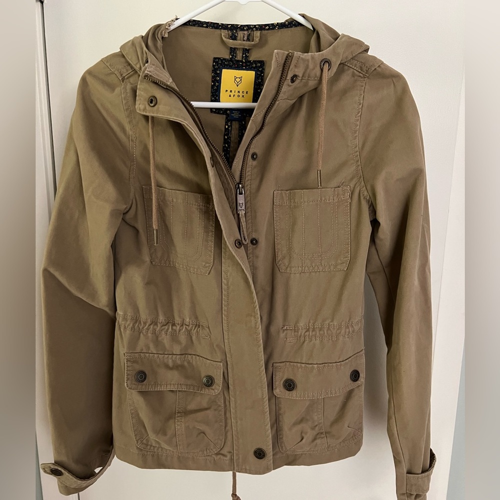 Prince & Fox Hooded Utility Field Jacket Coat. Beige Cargo.